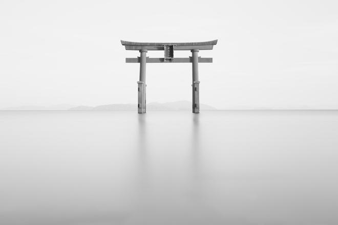 IMG_7418-HighKey1-BlueFilter-ZoneChecked.jpg